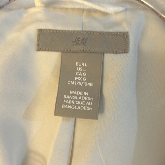 Large linen like blazer - Picture 2 of 8